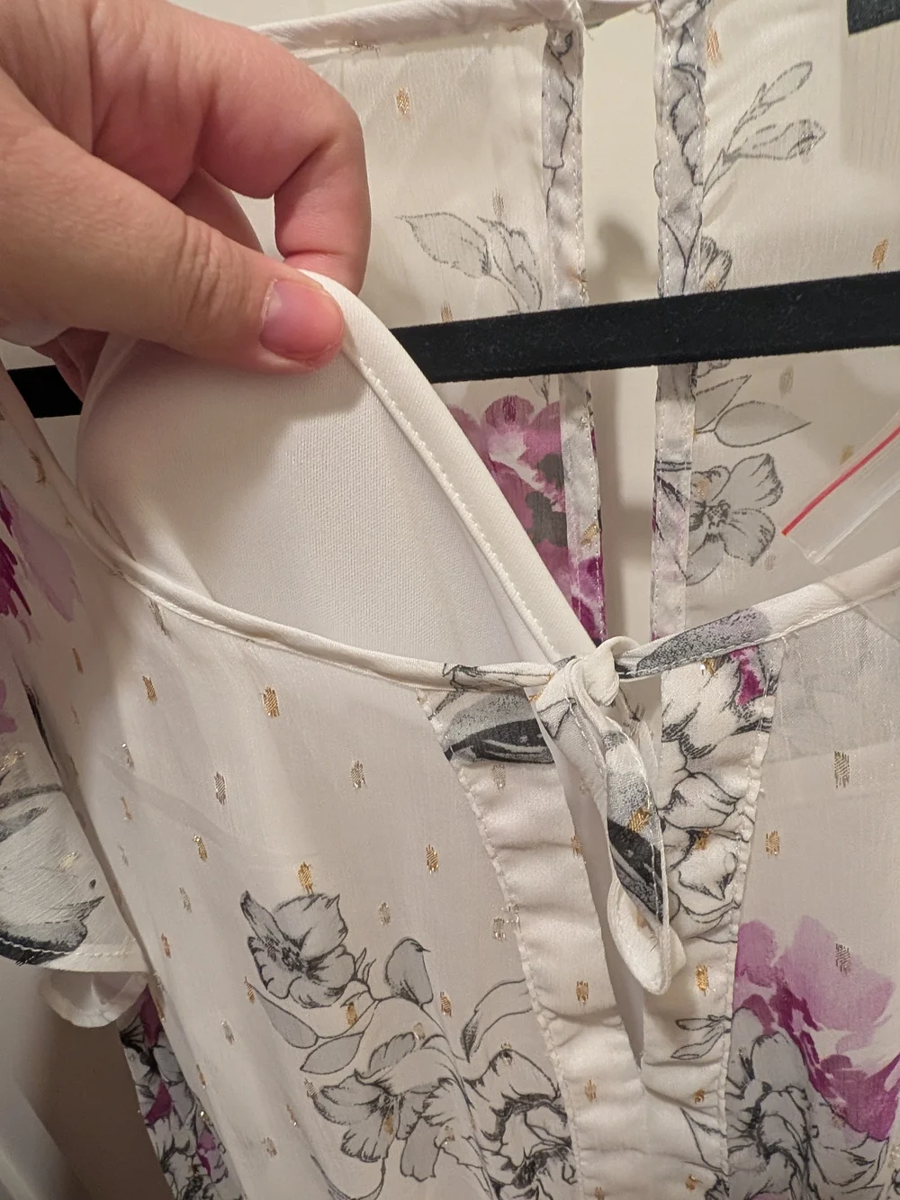 Torrid Sz 2 Floral Chiffon Maxi Dress - White with Pink And Black Flowers
